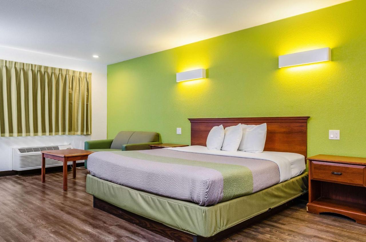 Motel 6 Oakdale, Ca المظهر الخارجي الصورة
