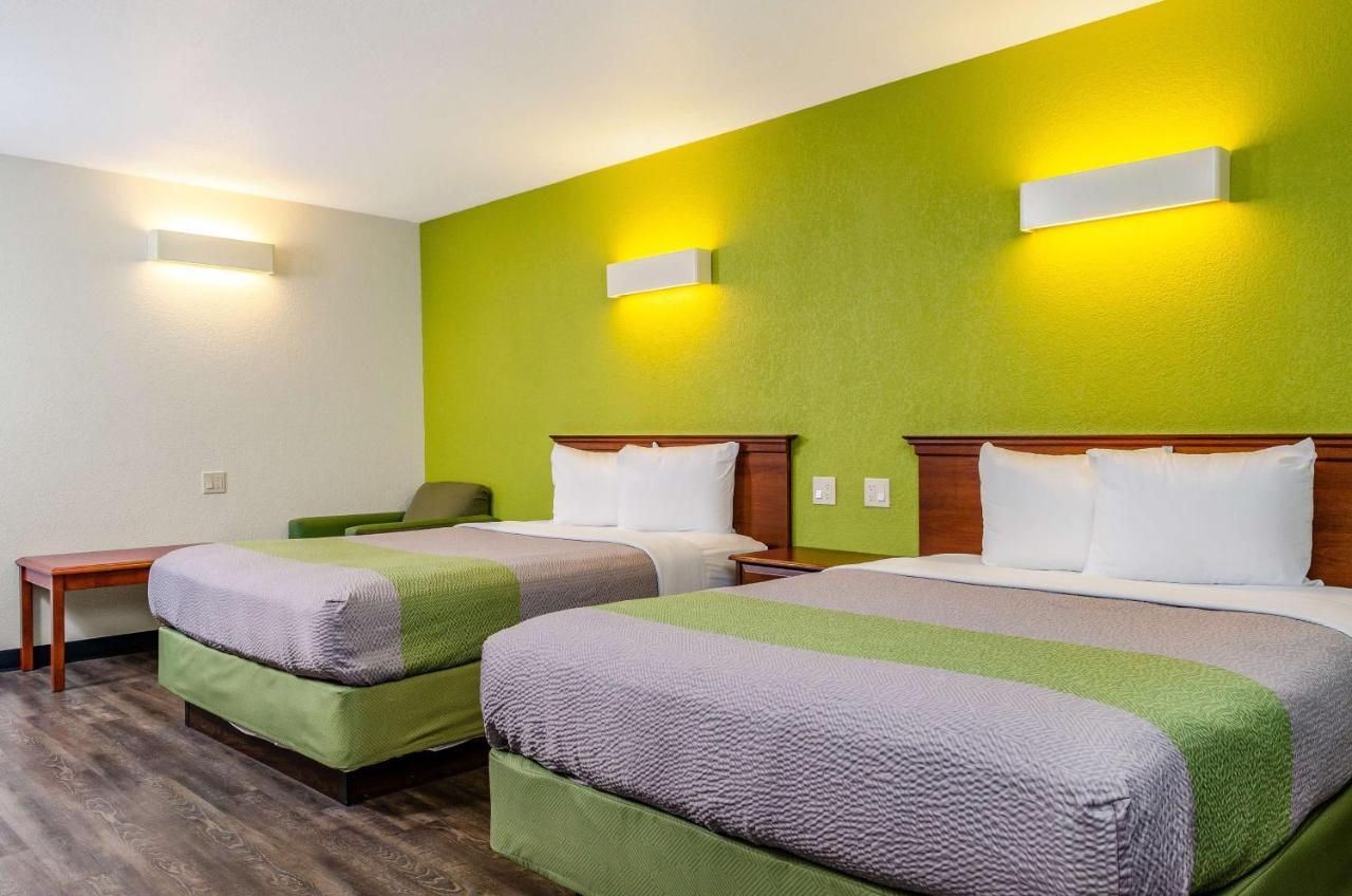 Motel 6 Oakdale, Ca المظهر الخارجي الصورة
